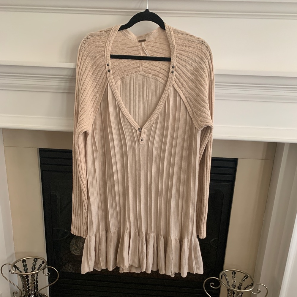 Free People slouchy knit V-neckline sweater
